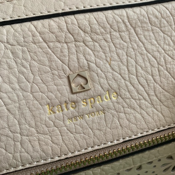 Kate Spade Purse - Picture 3 of 9